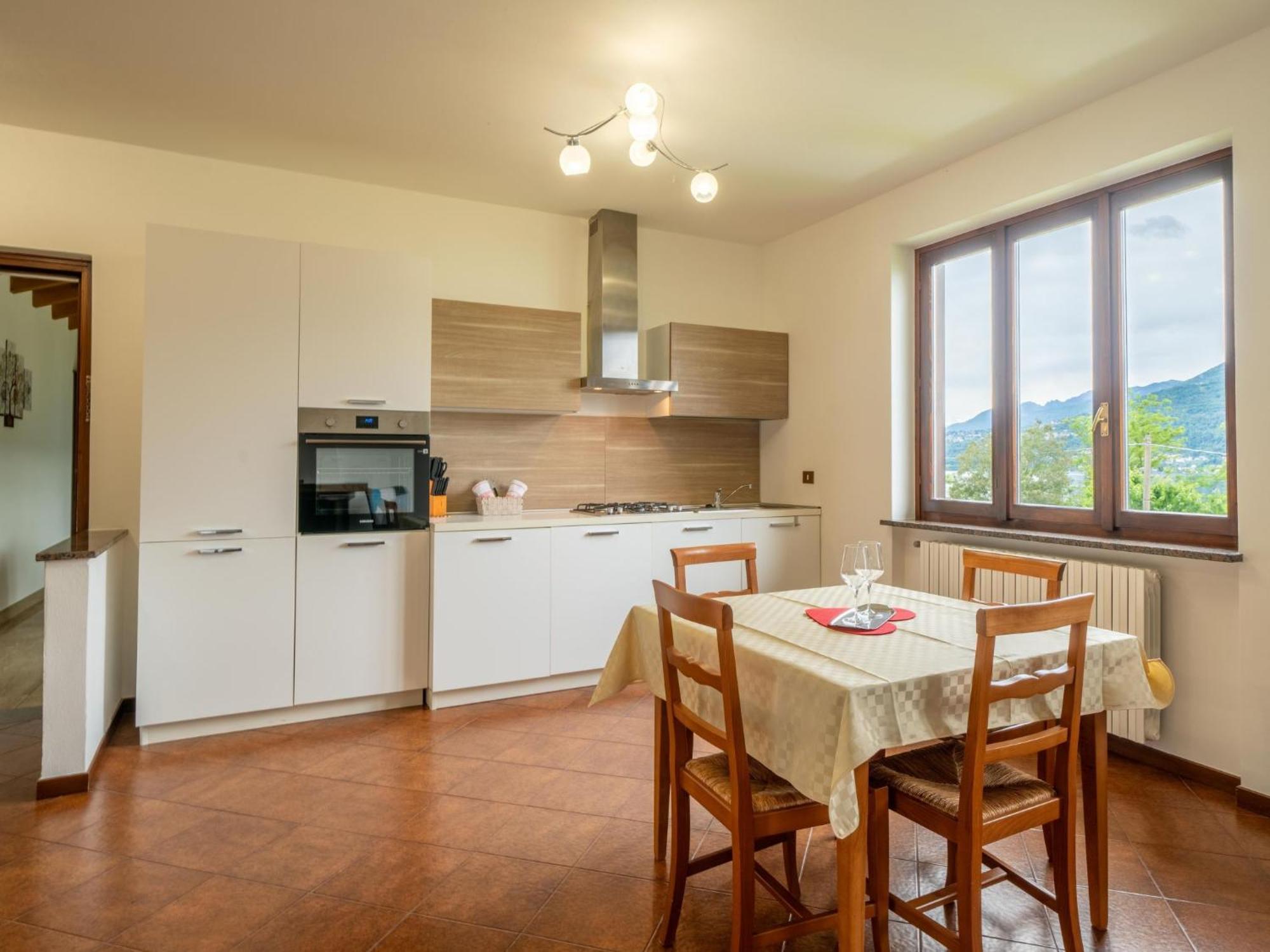 Apartment Tondo-2 By Interhome Castelveccana Ngoại thất bức ảnh